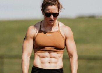 Meet world's fittest woman Tia Clair Toomey - Know her fitness regime ...