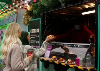 Food Vendor Insurance: What Does It Cover? - Dunham Insurance